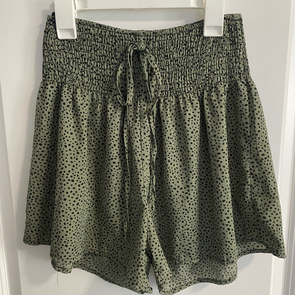 SHEIN High Waist Green Polka Dot Shorts